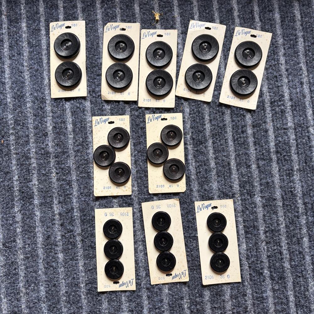 La Vogue Black Vintage Buttons 3 Sizes #2108